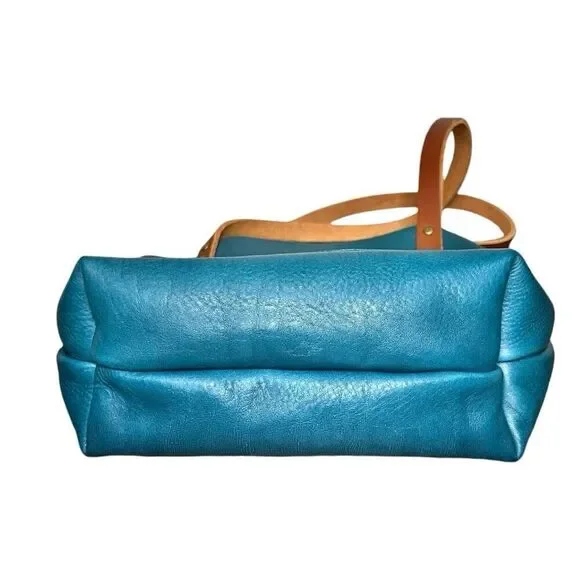 Turquoise Pebbled Full Grain Leather Tote With Tan Handles - Picture 4 of 9